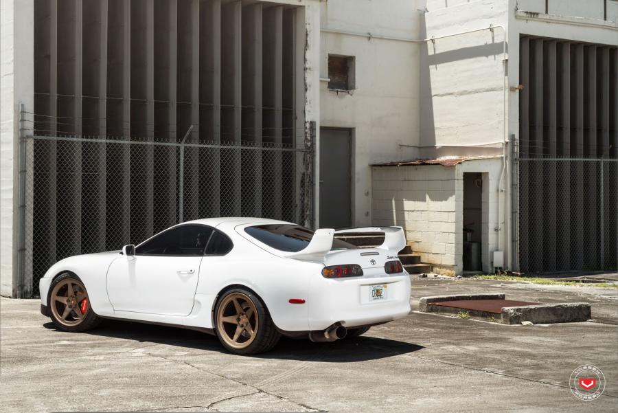  Toyota Supra on Vossen Wheels (LC-101) 2017 года  (фото 7 из 12)